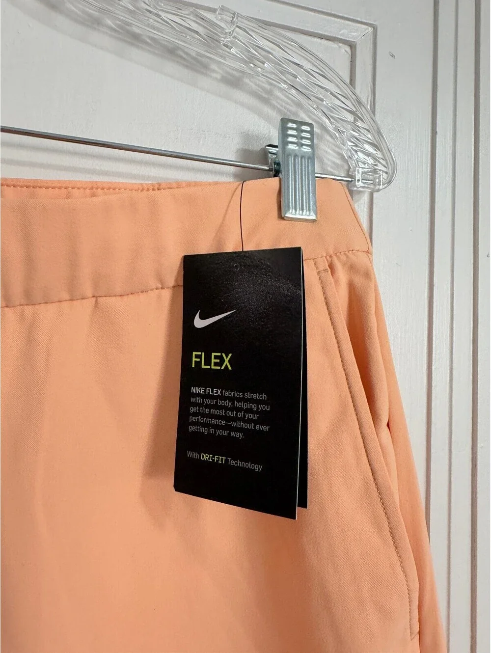 NWT Nike Orange/Peach Women's Golf Shorts Size Medium